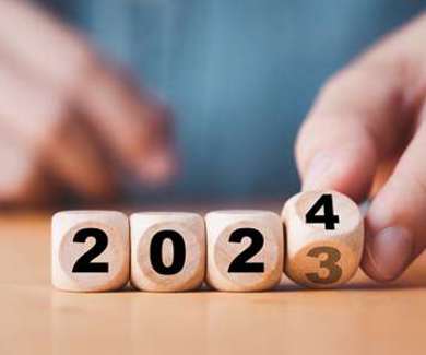 Dobbelstenen die van 2023 naar 2024 veranderen